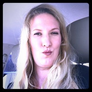 Meet your Posher, Coral